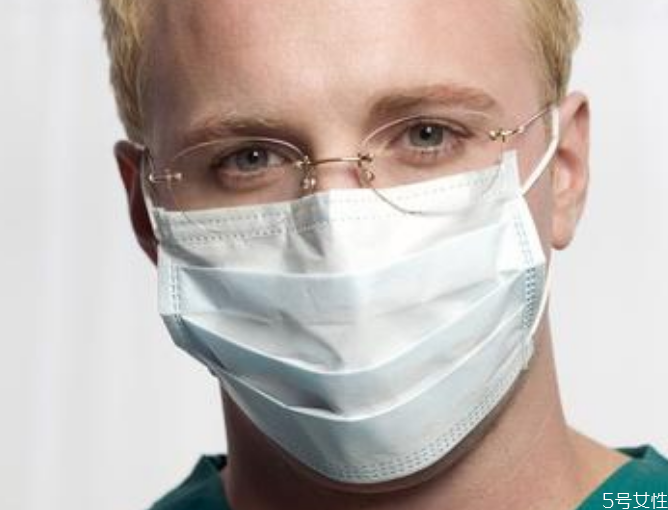 2021有必要備口罩嗎 2021年口罩還會(huì)漲價(jià)嗎 2021有必要備口罩嗎 2021年口罩還會(huì)漲價(jià)嗎