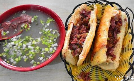 驢肉火燒河間和保定哪個(gè)正宗 驢肉火燒河間和保定區(qū)別 驢肉火燒河間和保定哪個(gè)正宗 驢肉火燒河間和保定區(qū)別