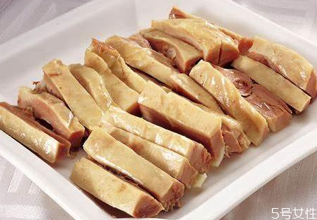 鹽水鴨臭味正常嗎 為什么鹽水鴨發(fā)臭 鹽水鴨臭味正常嗎 為什么鹽水鴨發(fā)臭