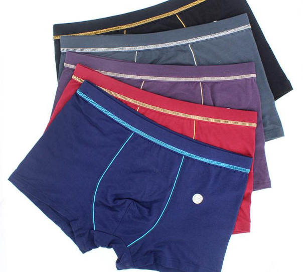 男生三角內(nèi)褲會卡襠嗎 男士內(nèi)褲選平角還是三角好 男生三角內(nèi)褲會卡襠嗎 男士內(nèi)褲選平角還是三角好