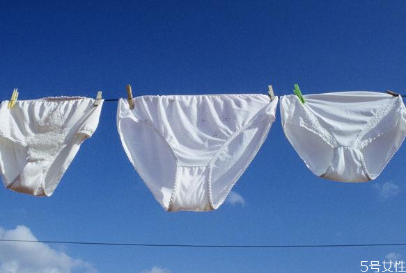 內(nèi)褲正面曬還是反面曬好 內(nèi)褲怎么曬比較好 內(nèi)褲正面曬還是反面曬好 內(nèi)褲怎么曬比較好