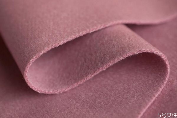 呢絨面料發(fā)霉了怎么解決 布料上的霉點怎么去除 呢絨面料發(fā)霉了怎么解決 布料上的霉點怎么去除