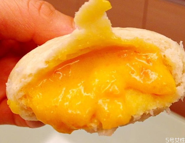 流沙包蒸幾分鐘合適 超市里買的流沙包怎么蒸 流沙包蒸幾分鐘合適 超市里買的流沙包怎么蒸