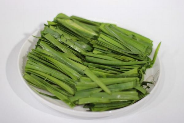 如何用微波爐做韭菜 用微波爐做韭菜的方法 如何用微波爐做韭菜 用微波爐做韭菜的方法