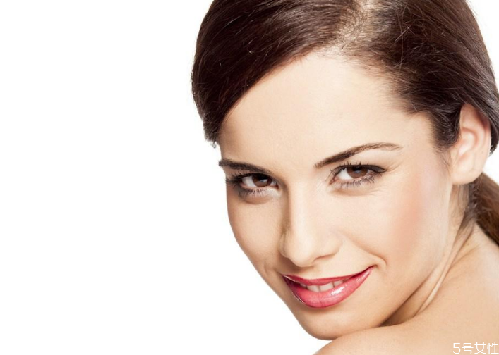 開(kāi)塞露可以去除眼部皺紋嗎 開(kāi)塞露去皺紋的方法