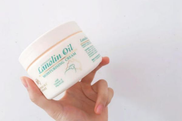 綿羊油面霜孕婦可以使用 孕婦使用綿羊油面霜的注意 綿羊油面霜孕婦可以使用 孕婦使用綿羊油面霜的注意