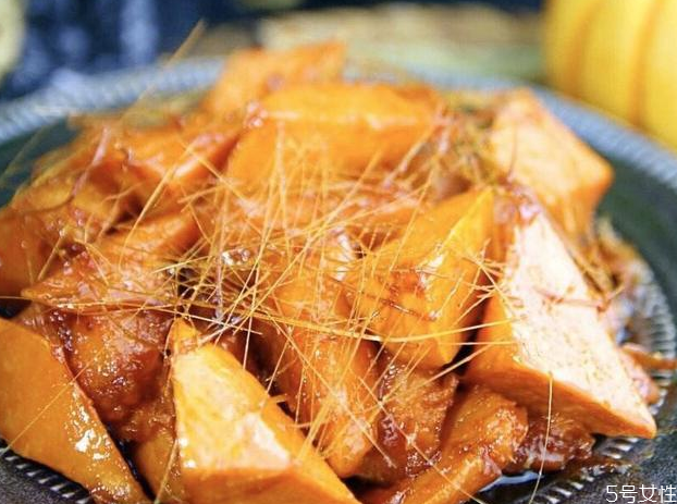 拔絲土豆用什么淀粉 拔絲土豆沒有淀粉能做嗎 拔絲土豆用什么淀粉 拔絲土豆沒有淀粉能做嗎