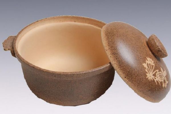 新買(mǎi)的砂鍋怎么處理 處理新買(mǎi)的砂鍋的方法 新買(mǎi)的砂鍋怎么處理 處理新買(mǎi)的砂鍋的方法