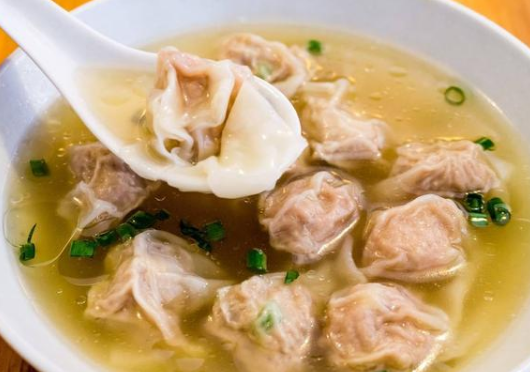 云吞和餛飩是同一種東西嗎 餛飩和云吞的區(qū)別 云吞和餛飩是同一種東西嗎 餛飩和云吞的區(qū)別