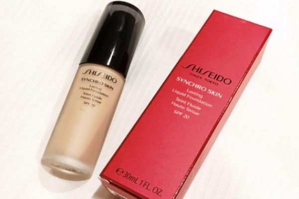 粉底液可以自制成氣墊嗎 粉底液多久過期 粉底液可以自制成氣墊嗎 粉底液多久過期