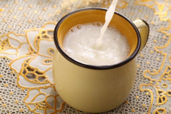 杏仁粉可以美白嗎 杏仁粉的功效有什么 杏仁粉可以美白嗎 杏仁粉的功效有什么