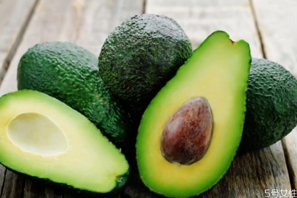 牛油果每天吃好嗎 每天吃牛油果會胖嗎 牛油果每天吃好嗎 每天吃牛油果會胖嗎