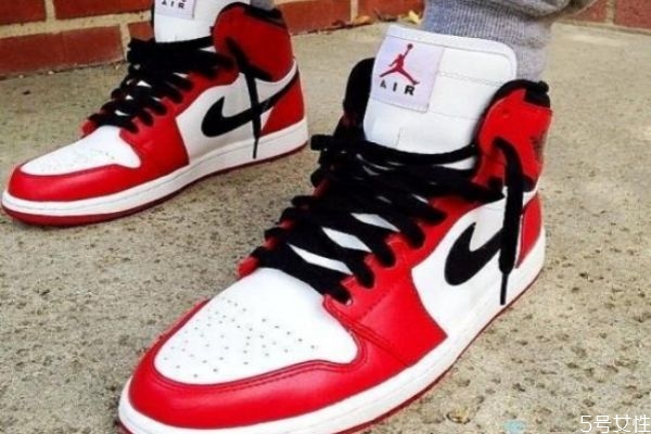 aj鞋內(nèi)部起球是真的不 aj鞋后跟起球怎么處理 aj鞋內(nèi)部起球是真的不 aj鞋后跟起球怎么處理