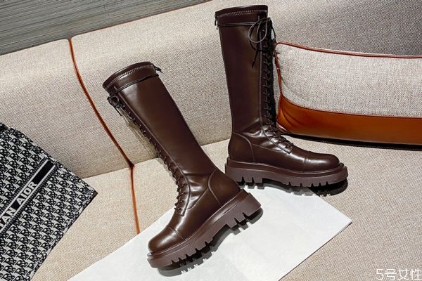 長(zhǎng)靴腳踝處總是皺怎么辦 騎士靴腳踝褶皺怎么辦 長(zhǎng)靴腳踝處總是皺怎么辦 騎士靴腳踝褶皺怎么辦