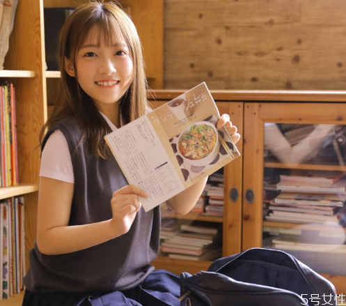 jk調(diào)節(jié)扣有幾種 jk調(diào)節(jié)扣穿在前面還是后面 jk調(diào)節(jié)扣有幾種 jk調(diào)節(jié)扣穿在前面還是后面