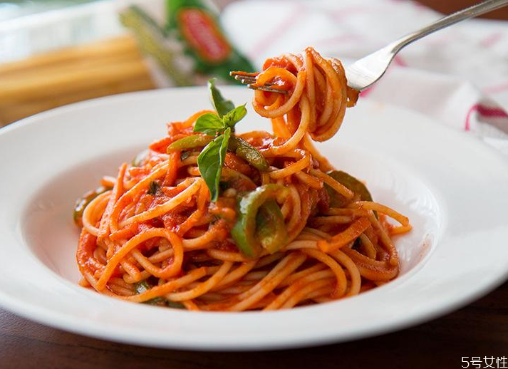 意面煮多長時(shí)間最好 螺旋意面煮多久才熟 意面煮多長時(shí)間最好 螺旋意面煮多久才熟