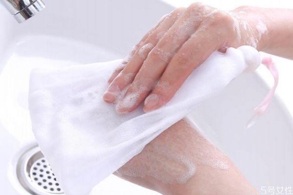 起泡網(wǎng)多久更換一次 起泡網(wǎng)和起泡杯哪個好 起泡網(wǎng)多久更換一次 起泡網(wǎng)和起泡杯哪個好