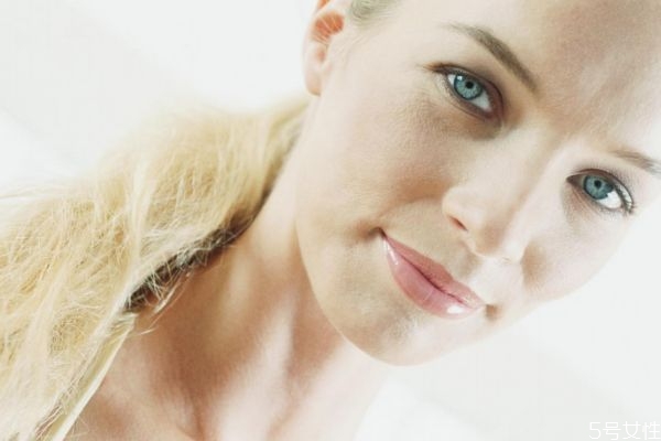 干敏肌膚怎么修復(fù) 敏感肌膚如何修復(fù)小妙招 干敏肌膚怎么修復(fù) 敏感肌膚如何修復(fù)小妙招