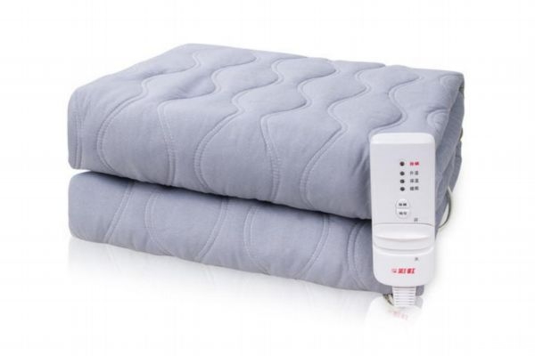 電熱毯除螨時可以睡嗎 安全使用電熱毯的方法 電熱毯除螨時可以睡嗎 安全使用電熱毯的方法