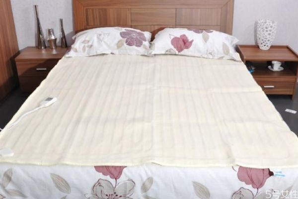 電熱毯的開關壞了怎么修 電熱毯的好處與壞處 電熱毯的開關壞了怎么修 電熱毯的好處與壞處