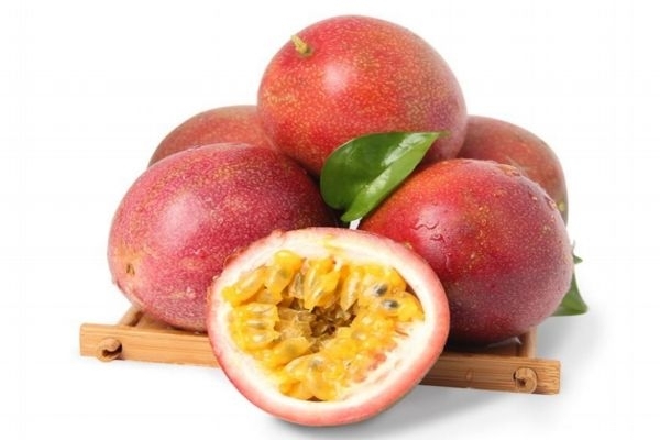 晚上吃百香果會發(fā)胖嗎 百香果與什么食物相克 晚上吃百香果會發(fā)胖嗎 百香果與什么食物相克