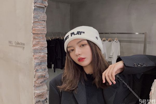 毛線帽有靜電嗎 毛線帽有劉海怎么戴 毛線帽有靜電嗎 毛線帽有劉海怎么戴