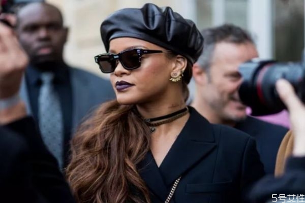 貝雷帽適合50歲的人帶嗎 老年人戴貝雷帽好看嗎 貝雷帽適合50歲的人帶嗎 老年人戴貝雷帽好看嗎