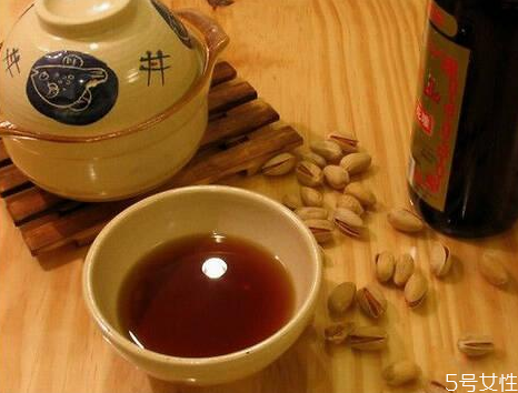 黃酒喝多了怎么解酒 黃酒喝多了怎么辦 黃酒喝多了怎么解酒 黃酒喝多了怎么辦