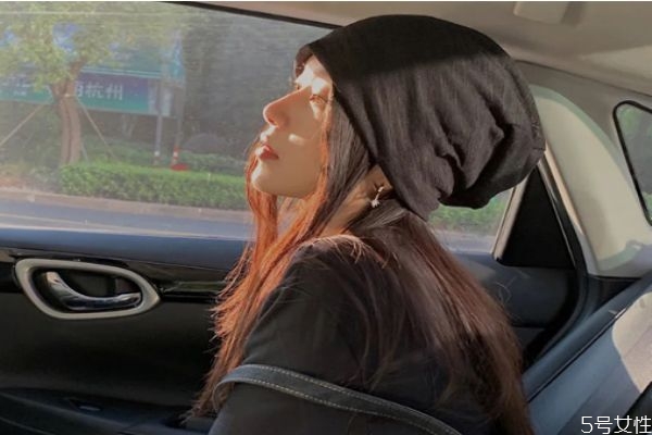 帽子有壓痕怎么處理 針織帽變形了還能要不 帽子有壓痕怎么處理 針織帽變形了還能要不