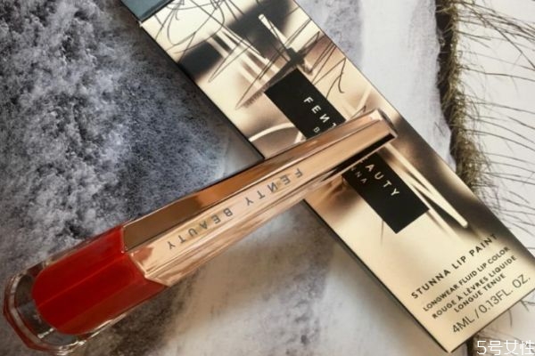 fenty beauty唇釉怎么樣-fenty beauty唇釉是什么顏色 fenty beauty唇釉怎么樣-fenty beauty唇釉是什么顏色