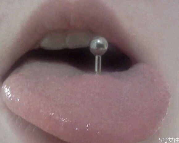 打舌釘?shù)娜耸鞘裁葱膽B(tài) 舌釘?shù)挠猛臼鞘裁?><p><strong>打舌釘?shù)娜耸鞘裁葱膽B(tài) 舌釘?shù)挠猛臼鞘裁?/strong></p></a></li> 	     </ul>
		</div>
	   <div   id=