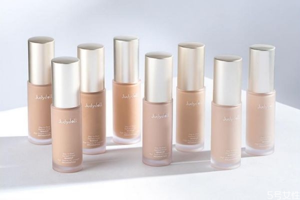 橘朵粉底液適合什么膚質(zhì) 橘朵粉底液05色號好不好看 橘朵粉底液適合什么膚質(zhì) 橘朵粉底液05色號好不好看