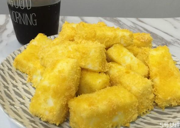 炸鮮奶一定要用玉米淀粉嗎 炸牛奶沒有玉米淀粉 炸鮮奶一定要用玉米淀粉嗎 炸牛奶沒有玉米淀粉