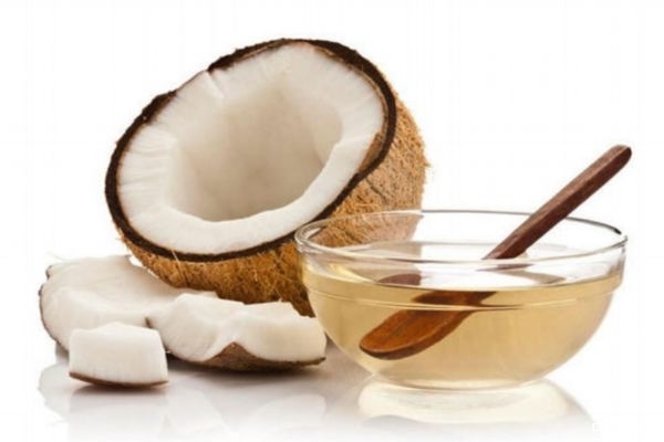 椰子油洗頭怎么加熱 哪種椰子油的護發(fā)效果好 椰子油洗頭怎么加熱 哪種椰子油的護發(fā)效果好