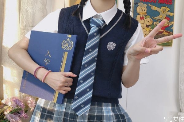 jk格裙里面穿什么打底 jk少女冬天穿什么 jk格裙里面穿什么打底 jk少女冬天穿什么