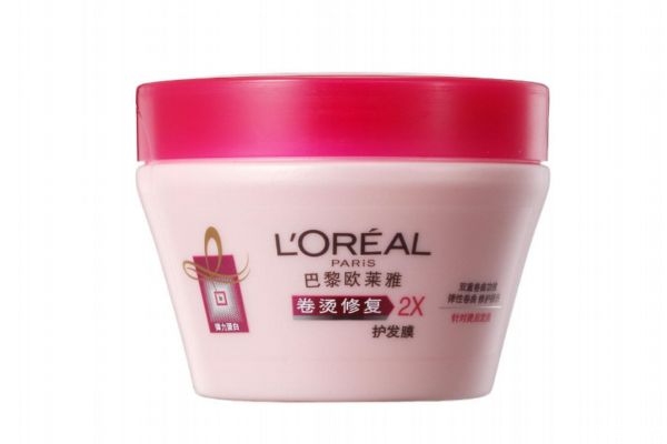 發(fā)膜和精油的區(qū)別 不用護發(fā)素直接用發(fā)膜可以嗎 發(fā)膜和精油的區(qū)別 不用護發(fā)素直接用發(fā)膜可以嗎