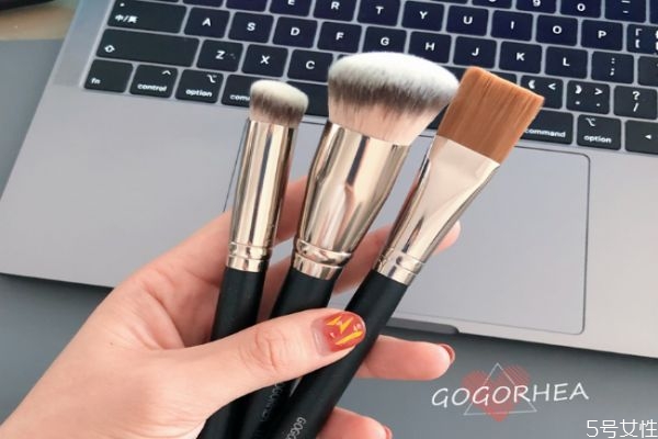 rhea遮瑕刷好用嗎 巨好用的網(wǎng)紅遮瑕刷 rhea遮瑕刷好用嗎 巨好用的網(wǎng)紅遮瑕刷