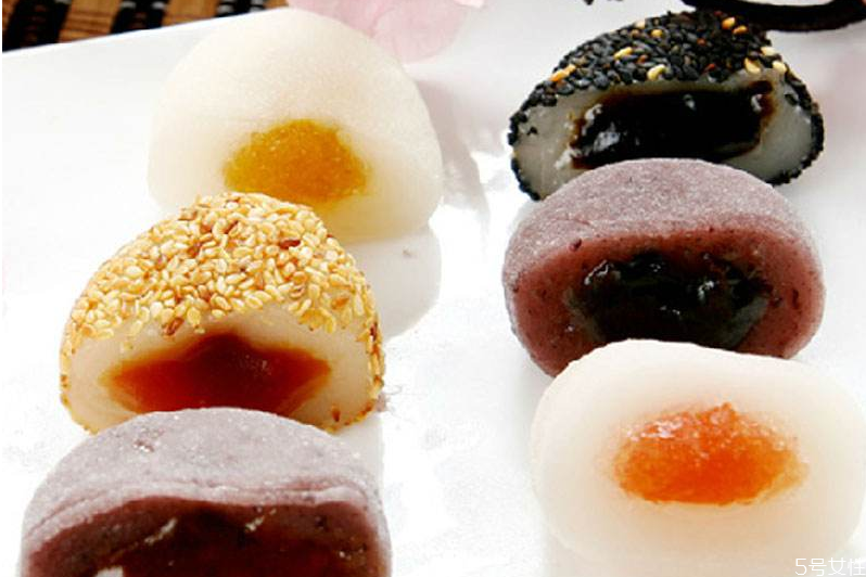 干吃湯圓好吃嗎 自制干吃湯圓的做法竅門 干吃湯圓好吃嗎 自制干吃湯圓的做法竅門