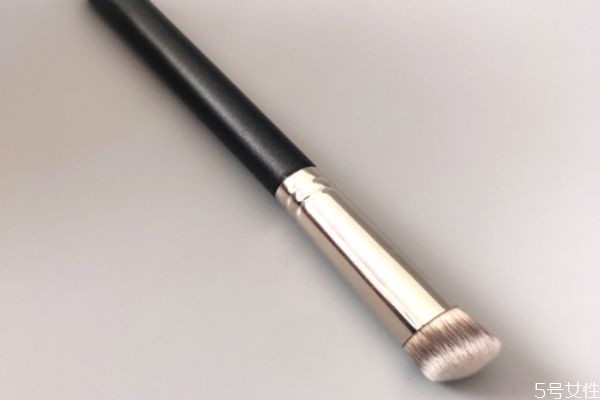 遮瑕刷用什么材質(zhì)比較好 遮瑕刷推薦 遮瑕刷用什么材質(zhì)比較好 遮瑕刷推薦