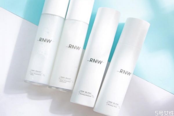 rnw水乳好用嗎 rnw水乳適合什么皮膚 rnw水乳好用嗎 rnw水乳適合什么皮膚