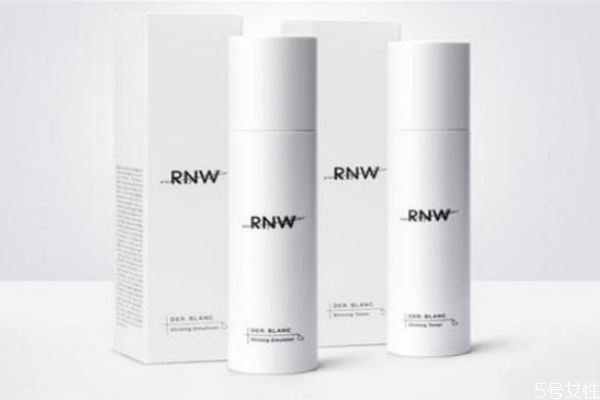 rnw水乳好用嗎 rnw水乳適合什么皮膚 rnw水乳好用嗎 rnw水乳適合什么皮膚