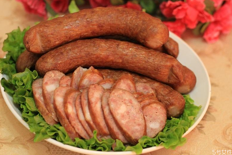 哈爾濱紅腸的外皮能吃嗎 哈爾濱紅腸漏氣了還能吃嗎 哈爾濱紅腸的外皮能吃嗎 哈爾濱紅腸漏氣了還能吃嗎