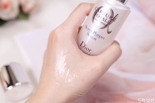 迪奧小a瓶精華怎么樣 迪奧小a瓶使用順序 迪奧小a瓶精華怎么樣 迪奧小a瓶使用順序