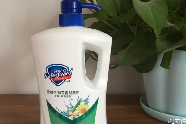 舒膚佳沐浴露能殺菌嗎 舒膚佳沐浴露保質(zhì)期幾年 舒膚佳沐浴露能殺菌嗎 舒膚佳沐浴露保質(zhì)期幾年