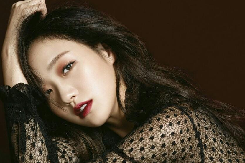 金高銀妝容怎么化？金高銀仿妝