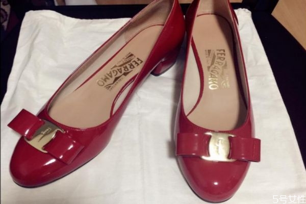 db是什么牌子 db是什么品牌的鞋子 db是什么牌子 db是什么品牌的鞋子