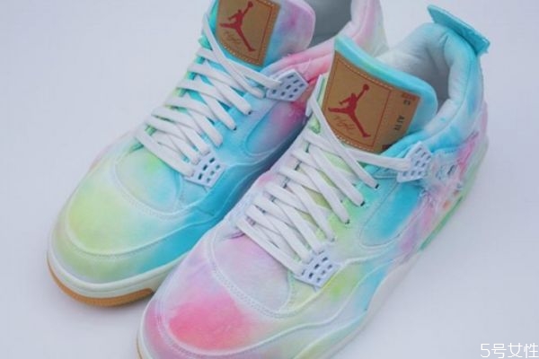 扎染的鞋子會(huì)掉色嗎 扎染掉色是不是正?，F(xiàn)象