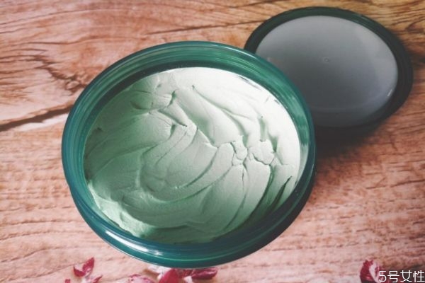 如何預(yù)防泥狀面膜變干 泥狀面膜變干了怎么解決 如何預(yù)防泥狀面膜變干 泥狀面膜變干了怎么解決