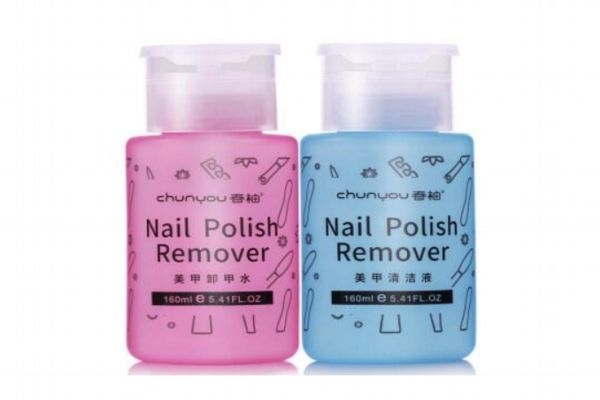 酒精可以卸指甲嗎 酒精能當(dāng)美甲清潔劑嗎 酒精可以卸指甲嗎 酒精能當(dāng)美甲清潔劑嗎