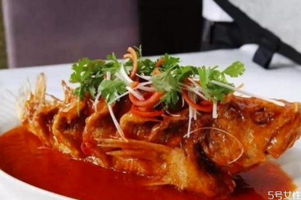 年夜飯的魚(yú)用什么魚(yú) 年夜飯魚(yú)的幾種做法 年夜飯的魚(yú)用什么魚(yú) 年夜飯魚(yú)的幾種做法